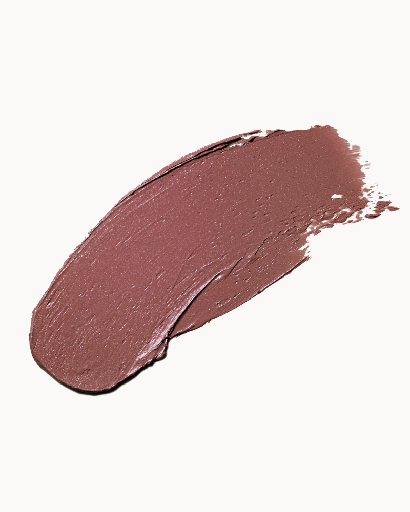 Lápiz labial satinado de larga duración
