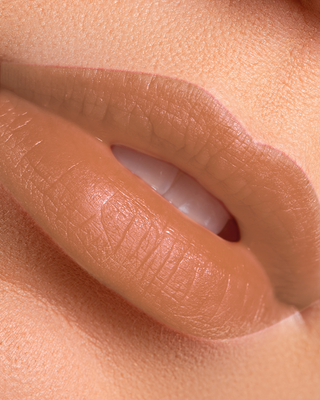 Rouge à lèvres liquide puissant